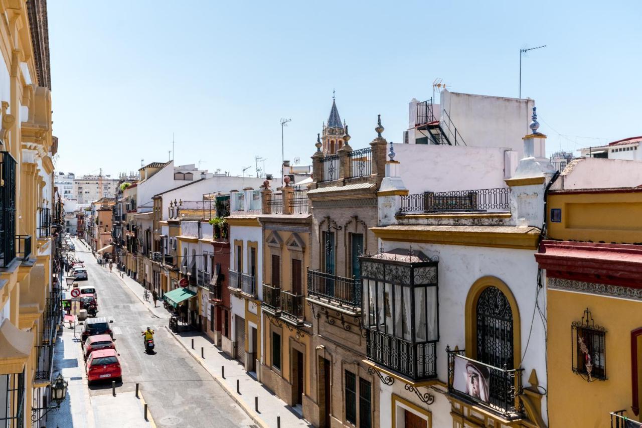 Holi-Rent Pureza Apartment Seville Exterior photo